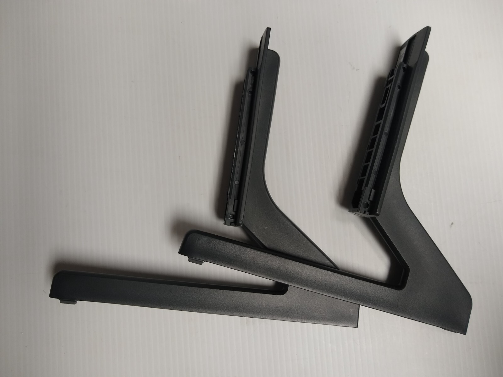 Samsung BN63-20026B TV Stand/Base Legs for Samsung 55