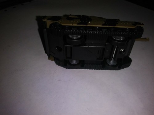 Military tank  plastic 1:64-1:66 green and brown camo