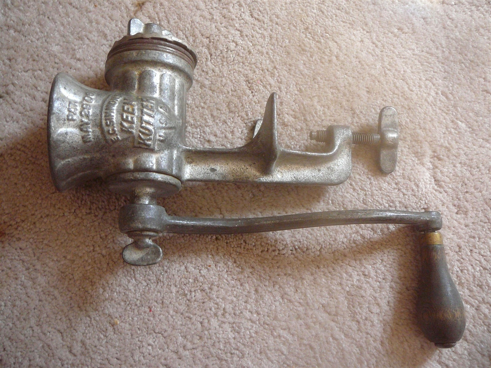 KEEN KUTTER ANTIQUE E.C. SIMMONS CAST IRON MEAT FOOD
