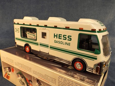 HESS TOY TRUCK - RECREATION VAN with DUNE BUGGY & MOTORCYCLE - 1998 - NEW IN BOX