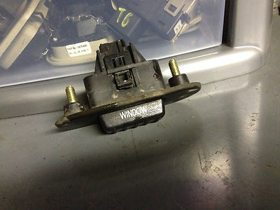 tailgate switch release hyundai fe santa parts used