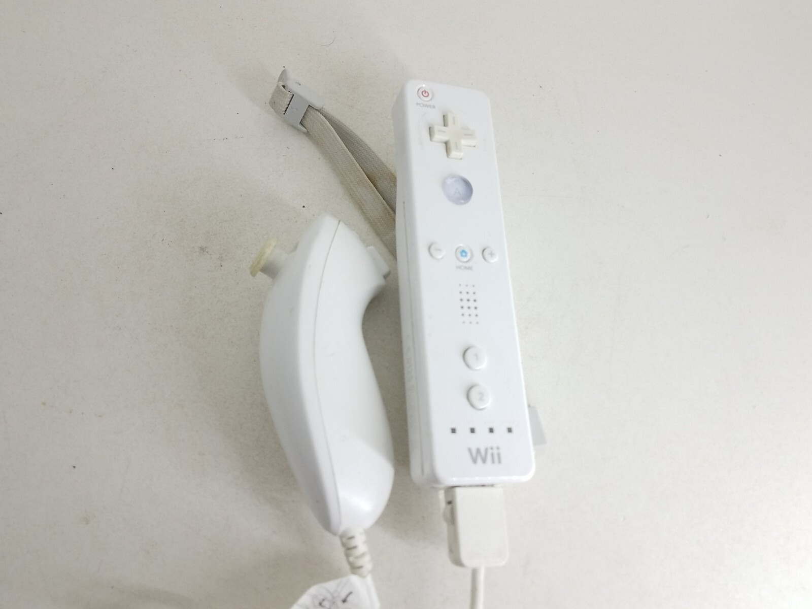 任天堂 Wii 任天堂 Nintendo wii 本体 ☆すぐ遊べるセット☆リモコン2本＋桃
