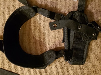 Blackhawk 40VH03BK-R Black RH Vertical Shoulder 4 5//8-5 1//4 Gun Holster