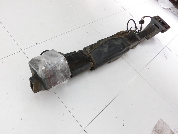 Audi Q7 4L 05-09 Anhängerkupplung AHK schwenkbar Audi Q7 4L 05-09 26.06.2007 4L0803921AD gebraucht Vorschau 7