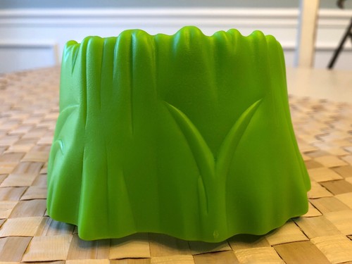 Cranium Balloon Lagoon Replacement Green Frog Pond Plastic Piece