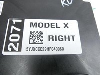 Tesla Model X 90D 15-21 SG Steuergerät für Tür Rechts Vorne Tesla Model X 90D 15-21 19.05.2017 1050183-00-D gebraucht Vorschau 2