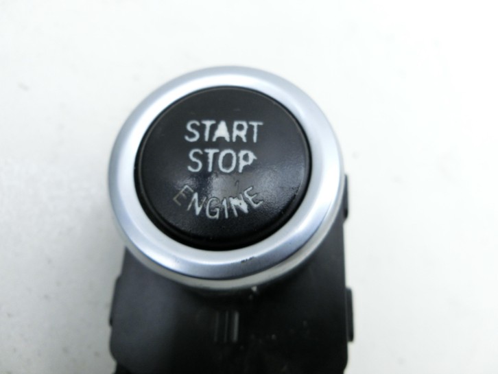 BMW F11 530d 10-13 Schalter Anschalter Start Stop BMW F11 530d 10-13 19.11.2010 3930203 9229563 3930203-02 gebraucht Vorschau 2