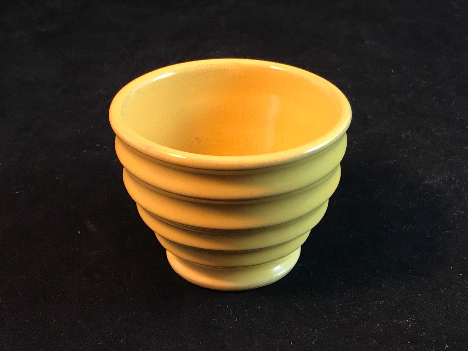 Sweet Small Vintage Bright Yellow Beehive Honey Pot Pottery Bowl - Horizontal Ri