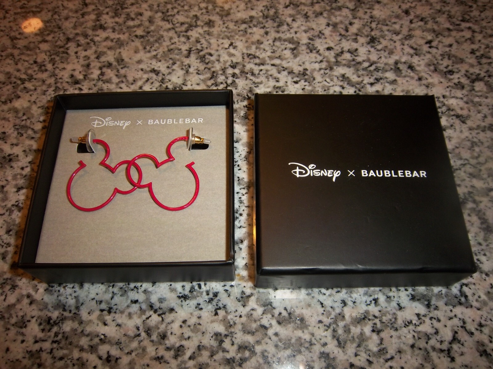 【Baublebar】★ピアス★ Mickey Mouse Disney Outline Earrings Mickey Mouse Disney Outline Earrings - Mickey Mouse – Ends