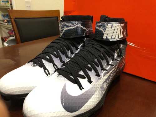 Nike Lunarbeast Elite TD Football Cleats 