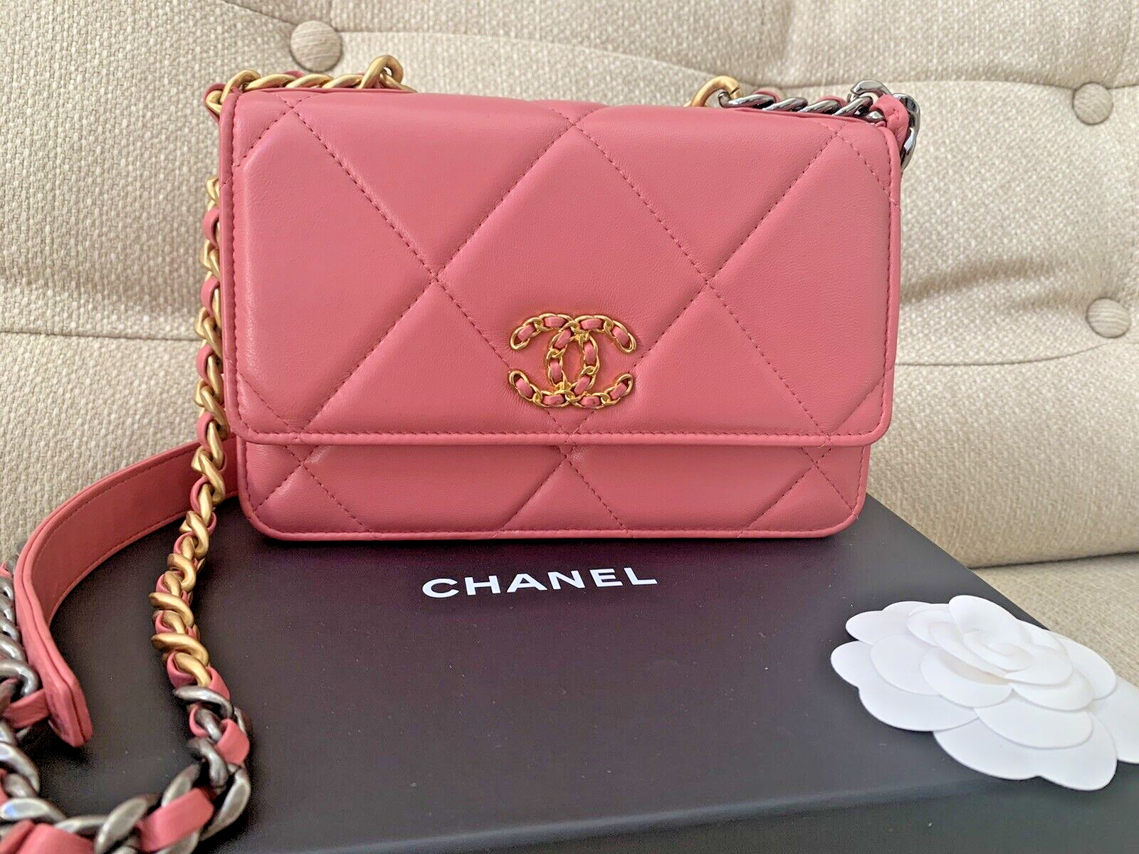 Authentic CHANEL 19 Wallet on Chain Pink Crossbody Bag WOC