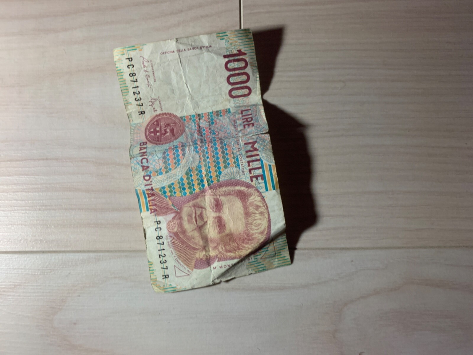 イタリアの古い紙幣 LIRE MILLE Yahoo!オークション - 希少 イタリア 1000リラ 古紙幣