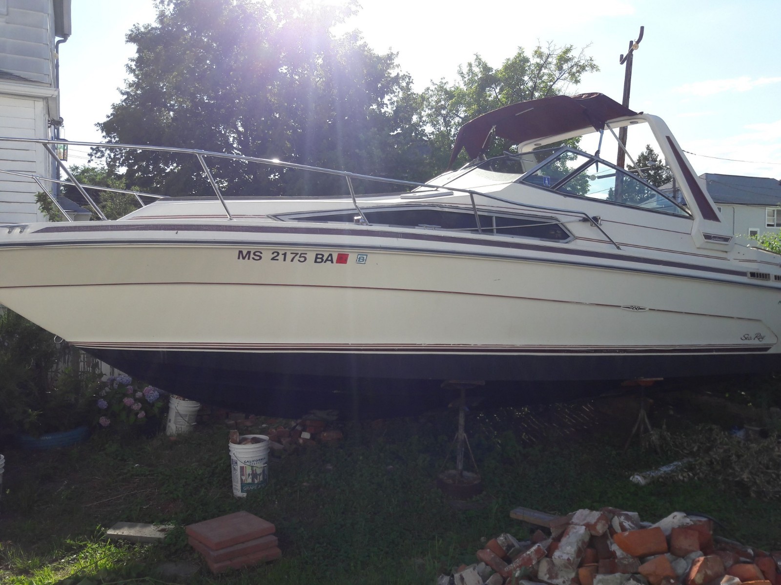 1987 Sea Ray 268 26' Cabin Cruiser - Massachusetts