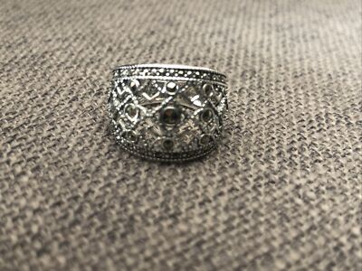 Avon Sterling Silver Marcasite Ring Size 5 - NEW in gift box makers mark 925