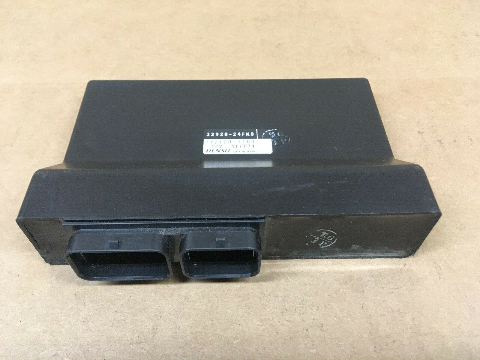 GSX1300RハヤブサGW71A 純正 ECU/CDI 32920-24FK0 GSX1300RハヤブサGW71A 純正 ECU/CDI 32920-24FK0 GSX1300R