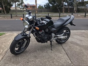 Honda cb250 hornet