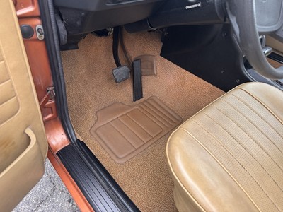 image 4 of interior