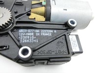 Peugeot 5008 I T87 09-13 Schiebedachmotor Peugeot 5008 I T87 09-13 01.11.2011 8401WH 1713046C07 2223284A gebraucht Vorschau 2