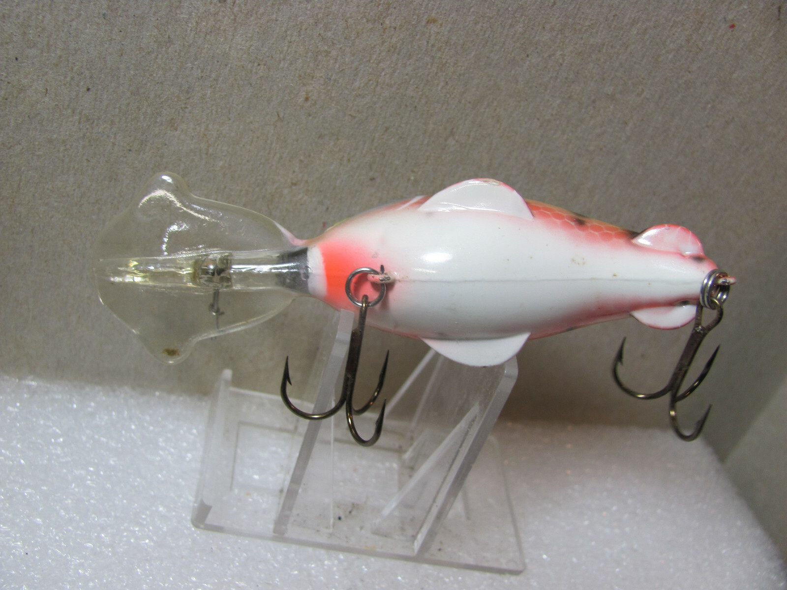 Beautiful Luhr Jensen Brush Baby; 1/2 oz. in a Golden Perch Color EX