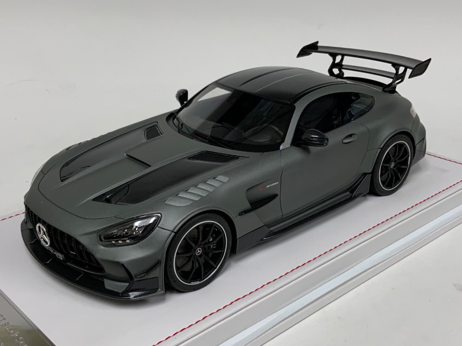 1/18 Ivy Models Mercedes Benz AMG GT Black Series Gray 50