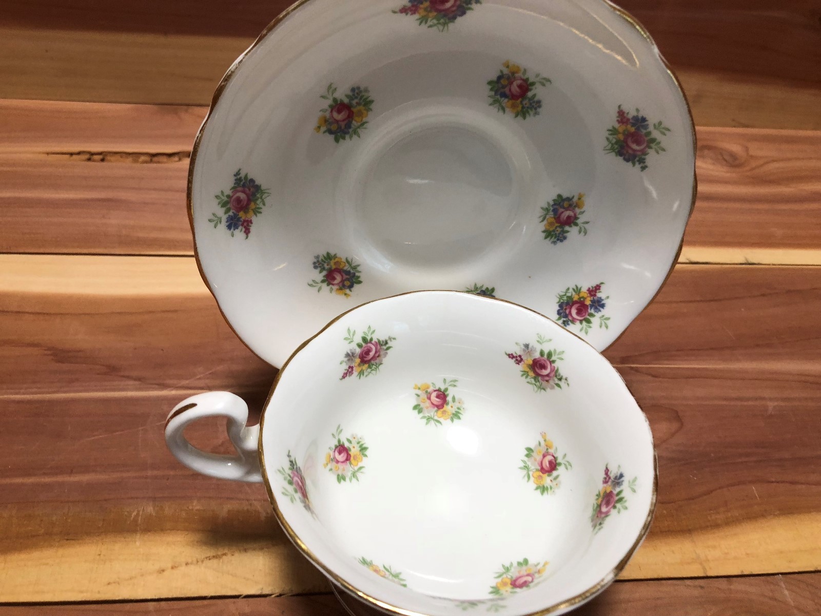 Radfords Bone China England tea cup & saucer pre-owned