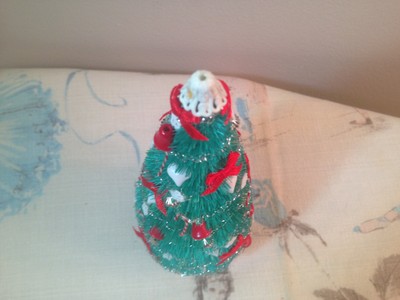 Dollhouse Miniature Bottle Brush Christmas Tree W/ Ornaments & Garland Red White