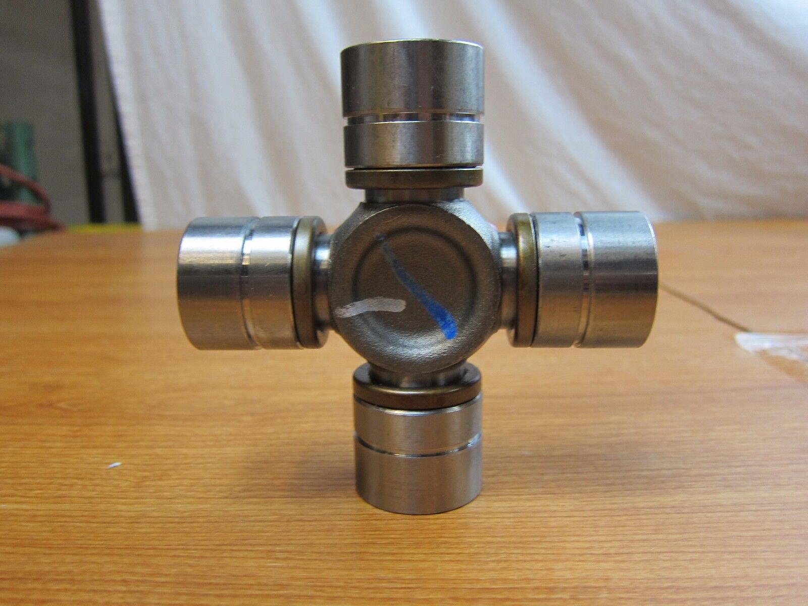 Dodge Ram 2500 Rear Drive Shaft U Joint