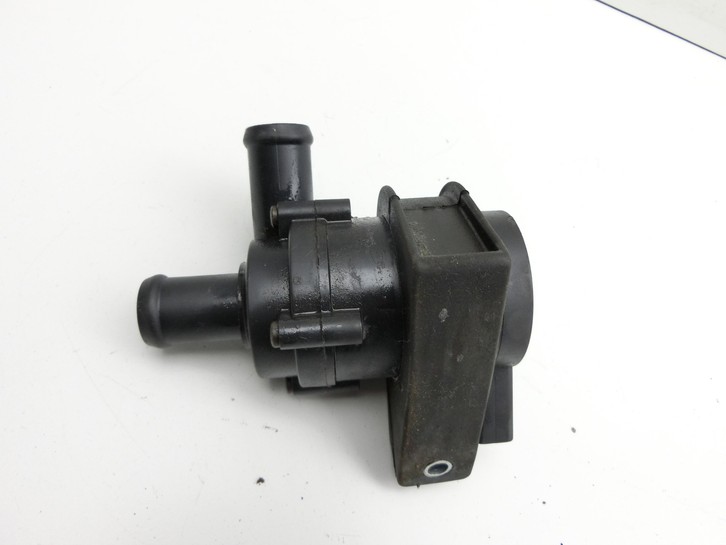 VW Tiguan I 5N 07-11 TSI 1,4 110KW Umwelzpumpe Heizung Pumpe VW Tiguan I 5N 07-11 17.06.2010 1K0965561F 07H121133D... Vorschau 3