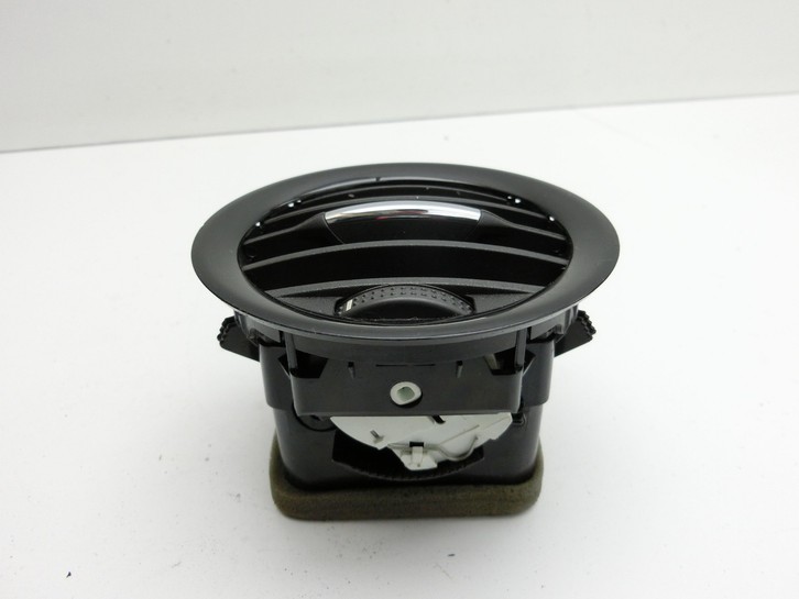 Opel Corsa D 06-10 Luftdusche Luftdüse Links Opel Corsa D 06-10 07.11.2008 gebraucht Bild 2