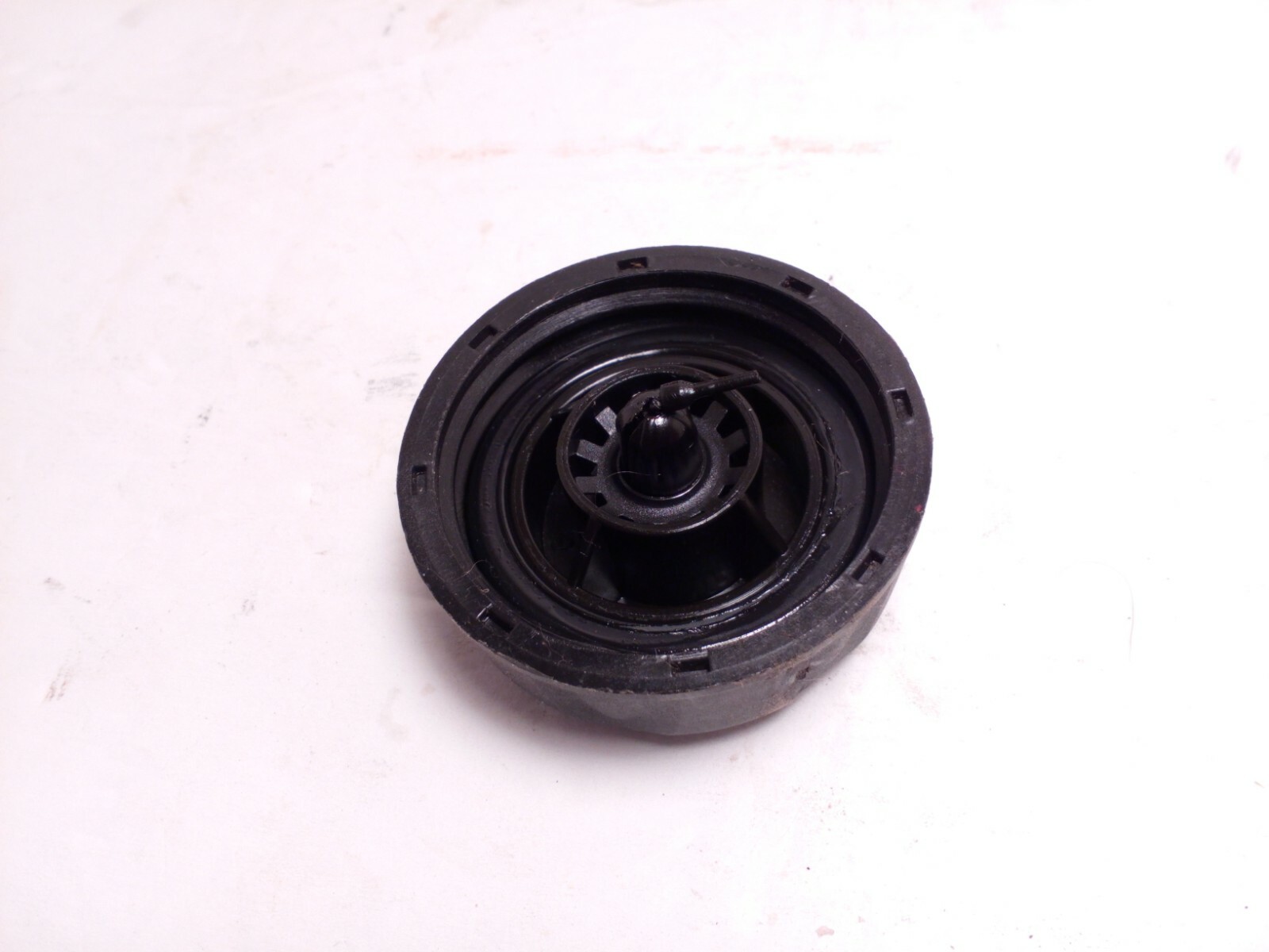 Craftsman mdl# 358.791030 weedeater fuel cap part 578931605