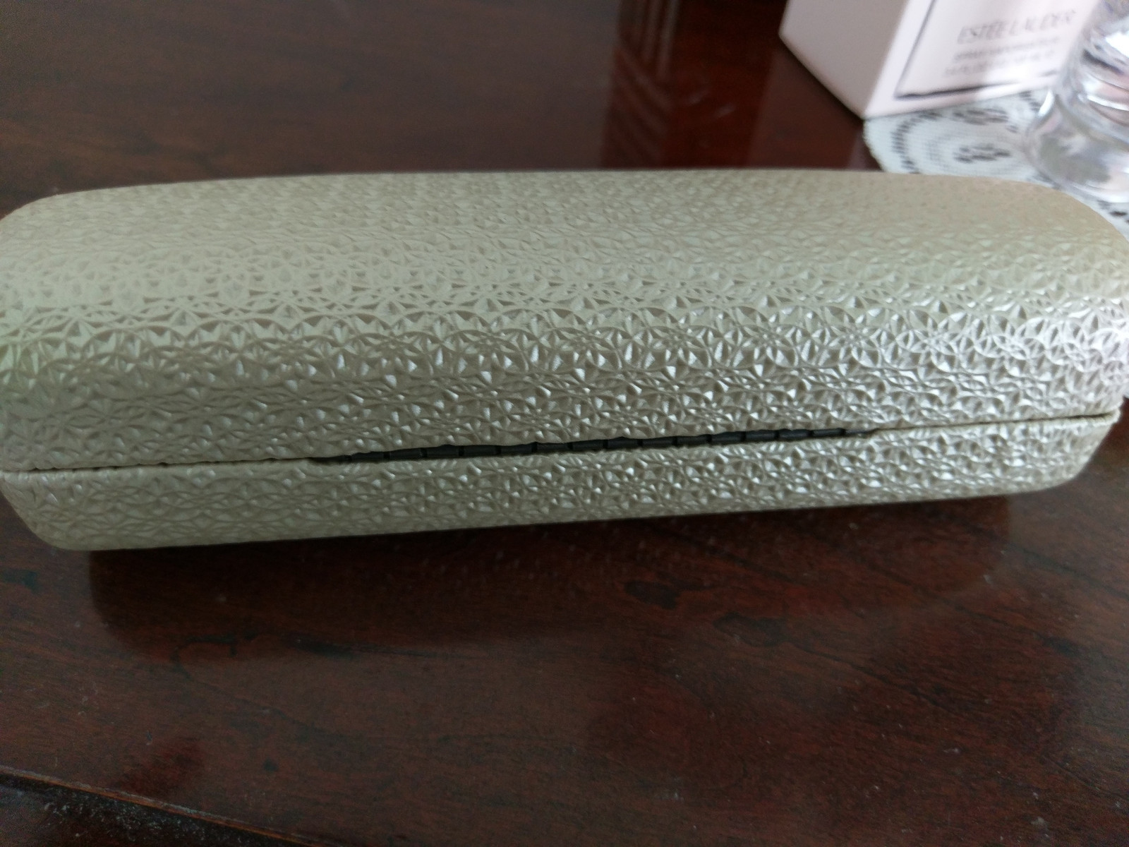 Cafe Boutique Designer Eye Glasses Case - Hard Case in Textured Beige Design