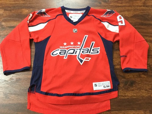 REEBOK Boy's Red and Black Long Sleeve Capitals - Backstrom Jersey Size Youth S