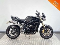 TRIUMPH SPEED TRIPLE 1050 - 2006 - 14807 miles
