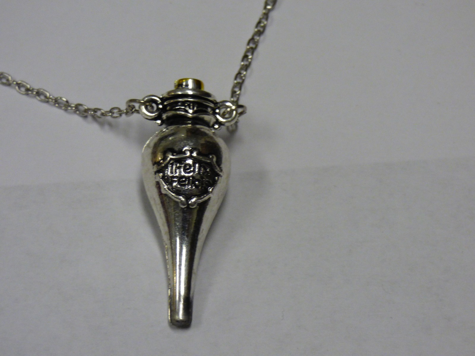 USA- silver Harry Potter Ron Felix Felicis Liquid Luck Potion Bottle  Necklace
