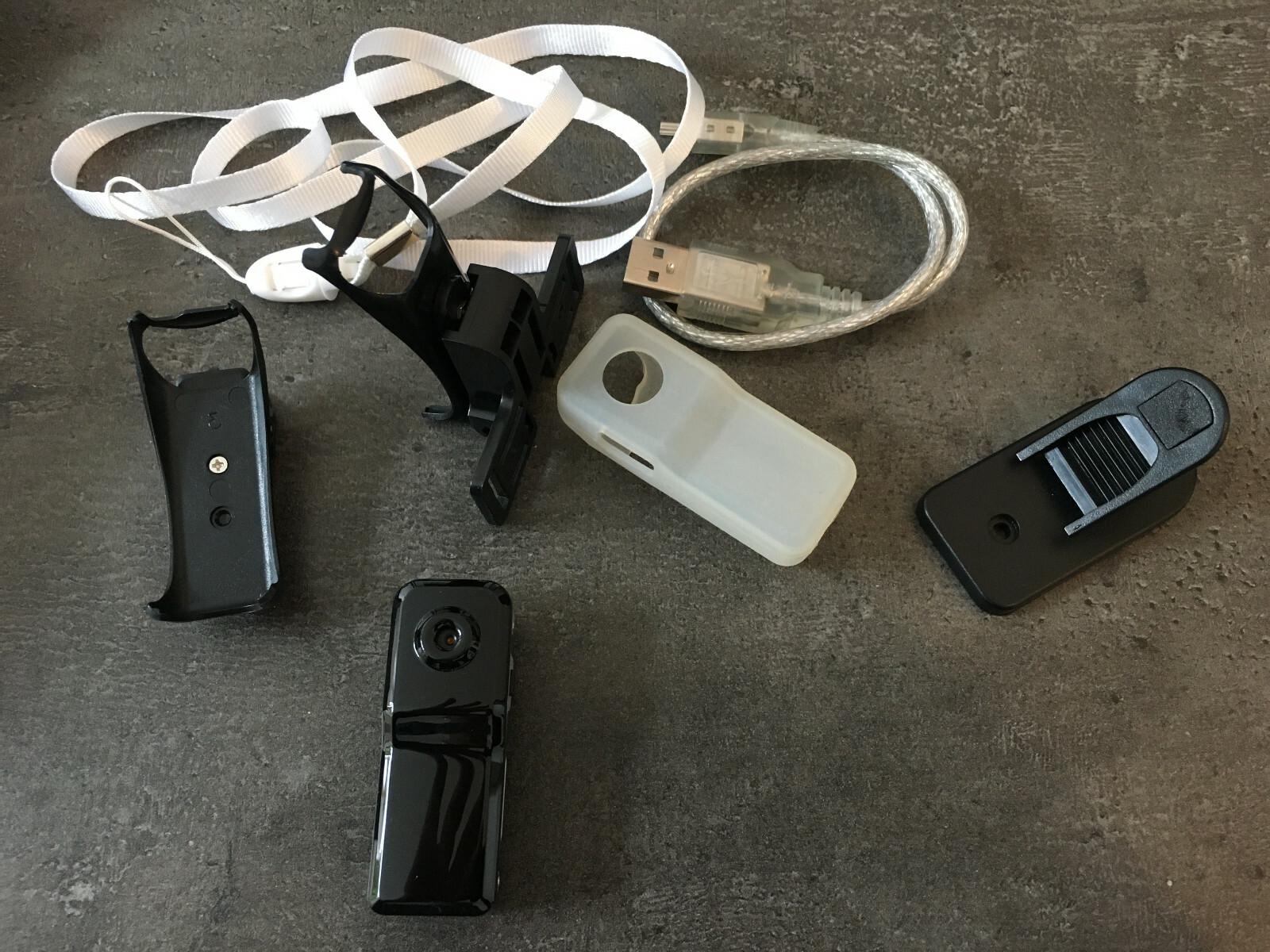 Conrad Mini Überwachungs-Kamerarekorder mobil / stationär / Zubehör