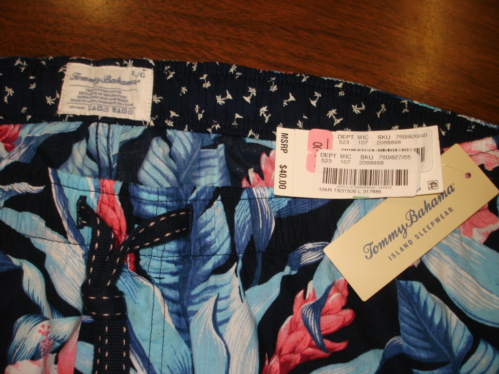 TOMMY BAHAMA Mens Sleepwear L cotton NWT NEW TAG $40 pink hibiscus lounge wear