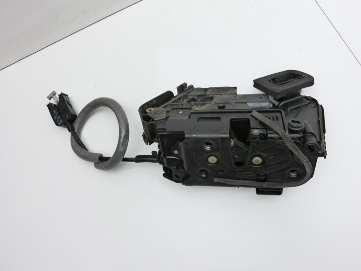 VW Golf VII 7 5G 17-20 5T Türschloss m. ZV Stellmotor Rechts Hinten VW Golf VII 7 5G 17-20 22.11.2019 5TA839016L... Bild 2