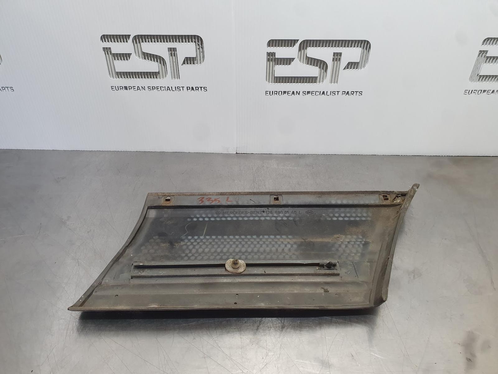 1983 S Class MERCEDES LH OUTER TRIM W126 01/76-03/92 1266900140 image 2