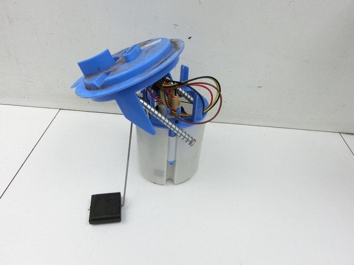 Mercedes E250 W212 13-16 2,0 155KW Kraftstoffpumpe Kraftstoff Förderpumpe Tankgeber Mercedes E250 W212 13-16... Bild 5
