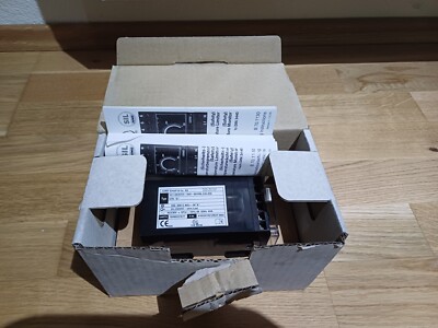 JUMO 701130/0253-043-02/206.245.056 Temperature Controller STBO