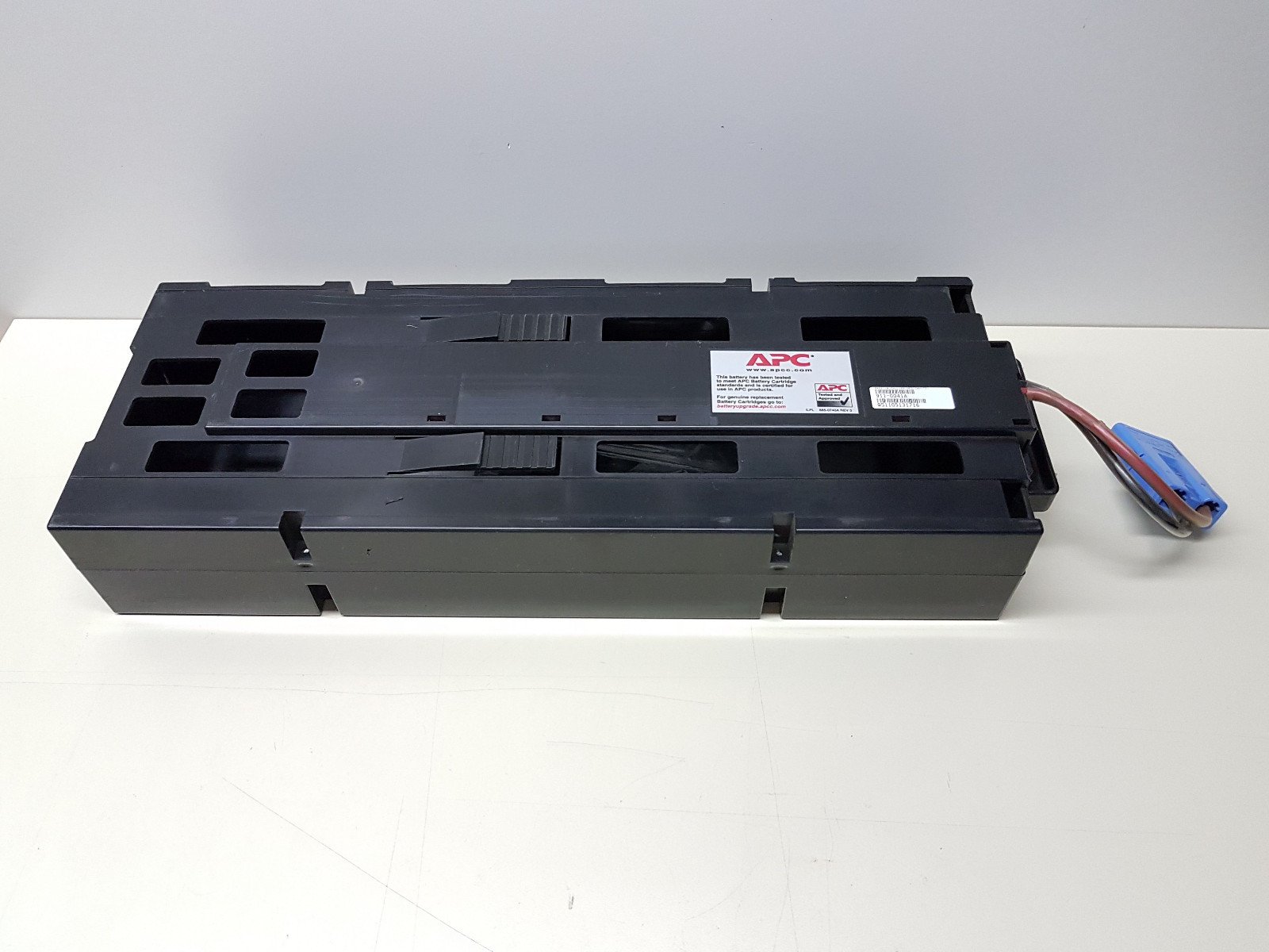 APC RBC57 Battery case, wiring and harness Smart-UPS RT 1500/2000