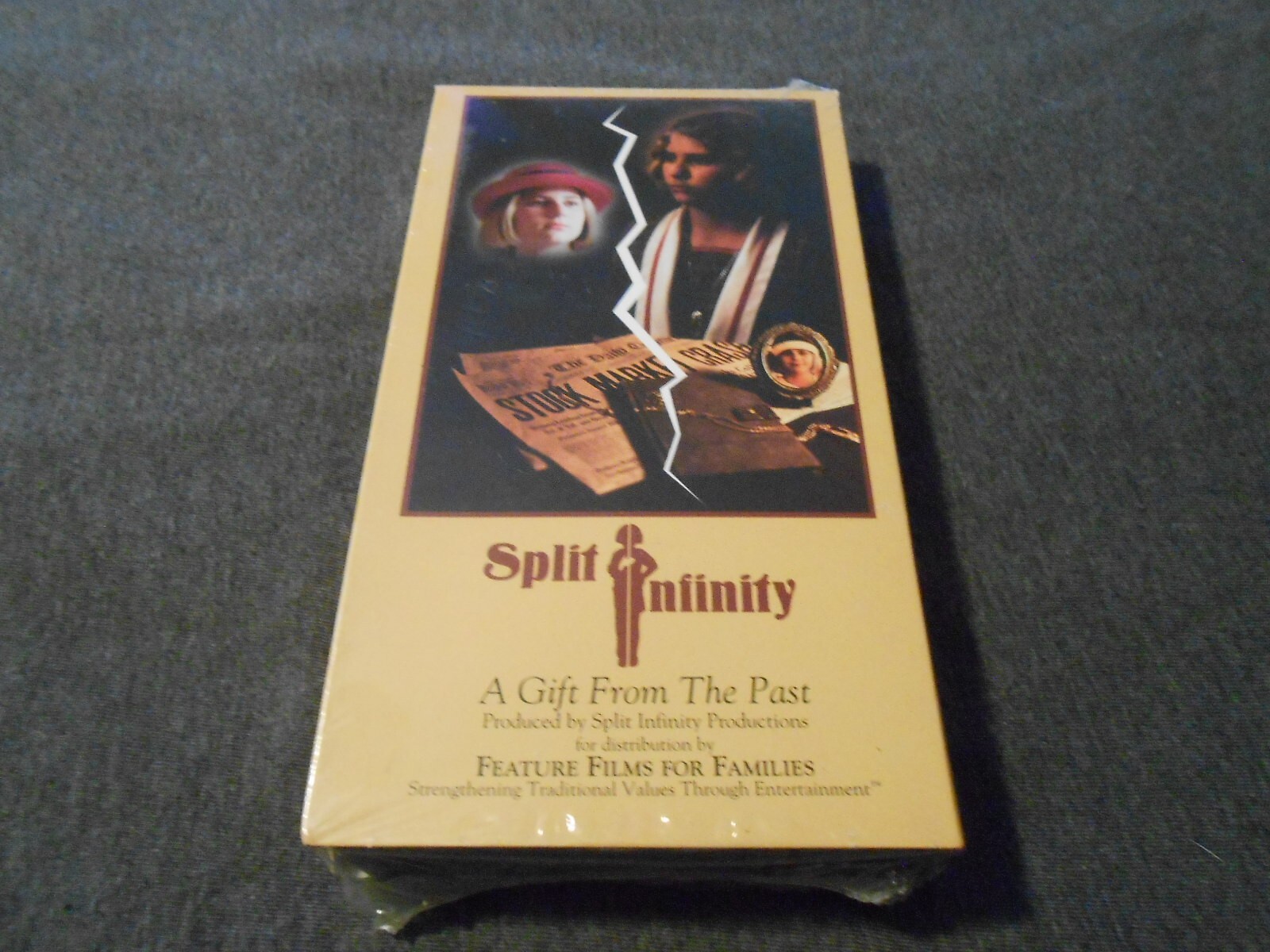 VHS Movie - SPLIT INFINITY - MARCIA DANGERFIELD - NEW - RARE