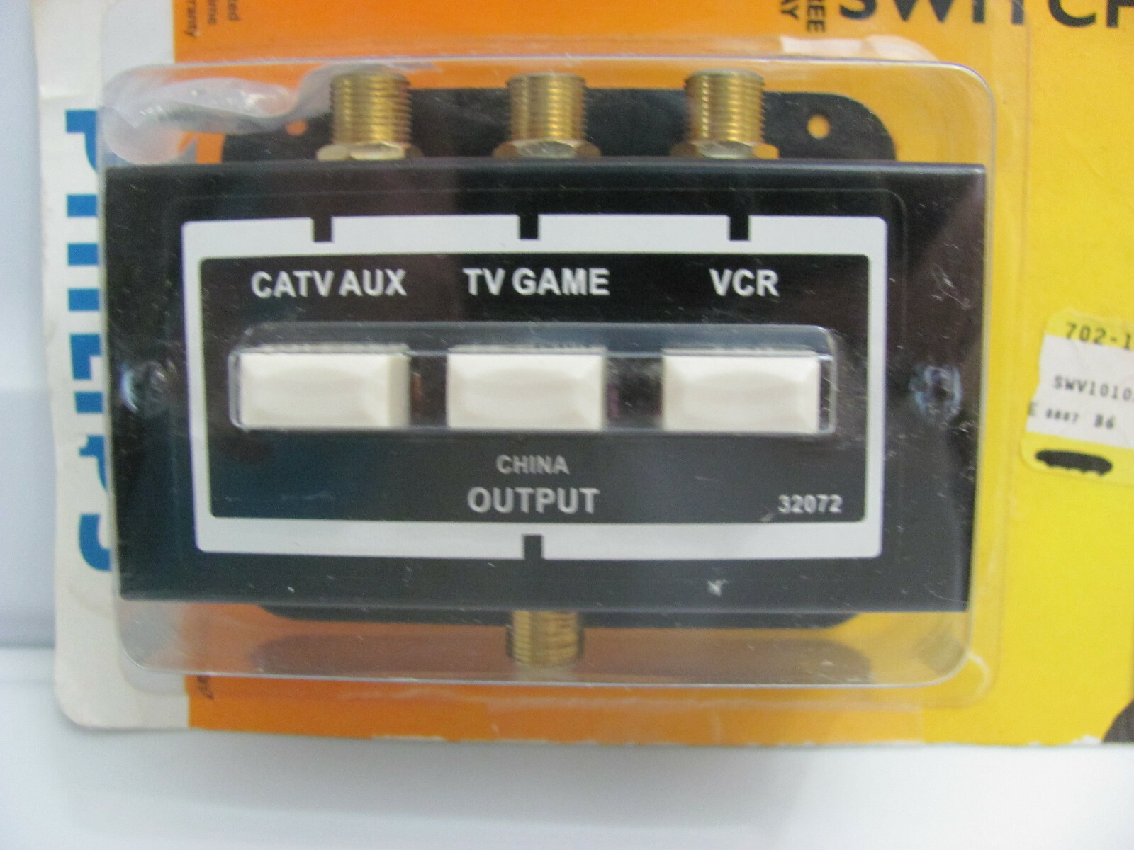 Philips Magnavox 3WY Coax Cable Switcher 3 Way Switch SWV1010/17 Coaxial 32072