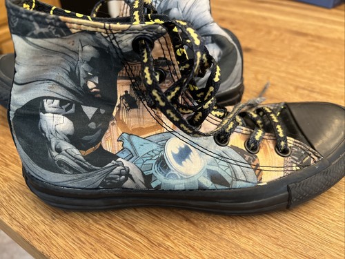 Converse キャップ(バッドマン) Vintage Batman DC Comics Converse Allstar High Top Chucks