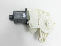 Mercedes W176 A180 15-18 5T Fensterhebermotor Rechts Vorne Mercedes W176 A180 15-18 19.10.2016 A2469065200... Vorschau 5