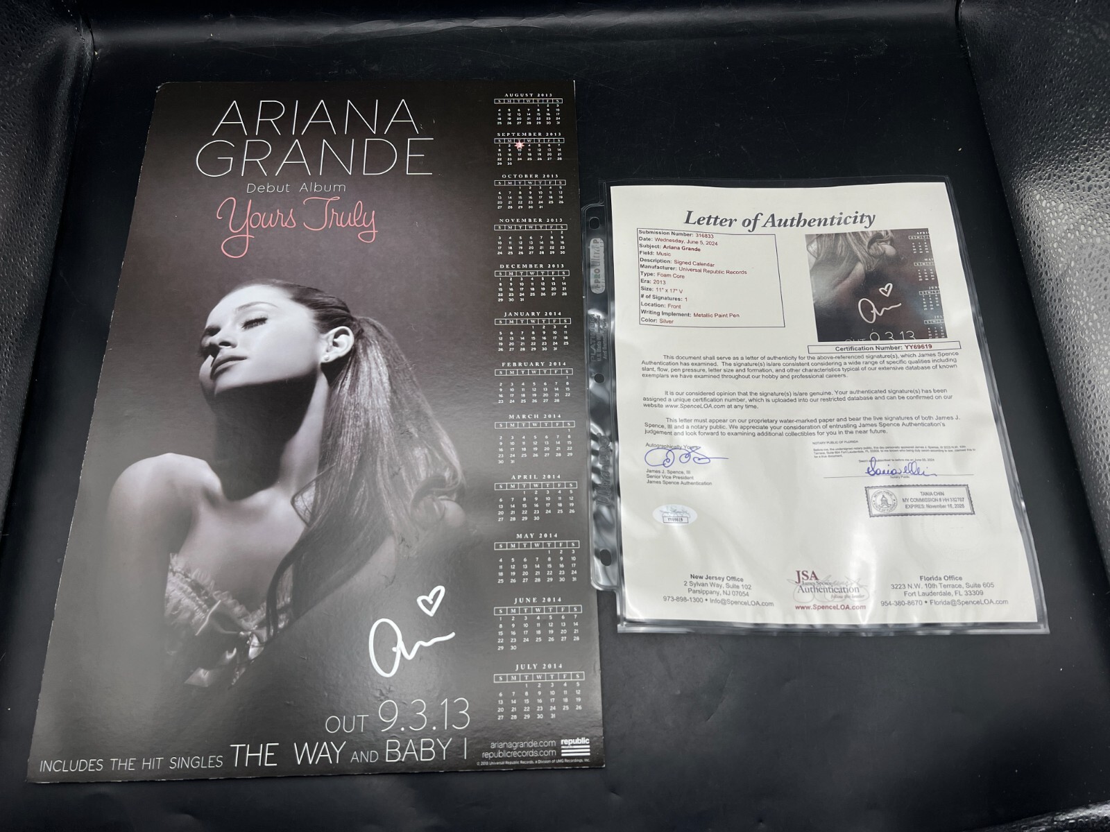 Ariana Grande 直筆サイン入りCD Autographed ARIANA GRANDE Eternal Sunshine SIGNED CD Full