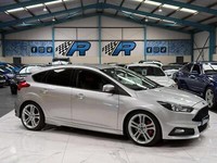 2015/65 FORD FOCUS ST-2 + SAT NAV + STYLE PACK + 79K MILES FSH GTI VXR