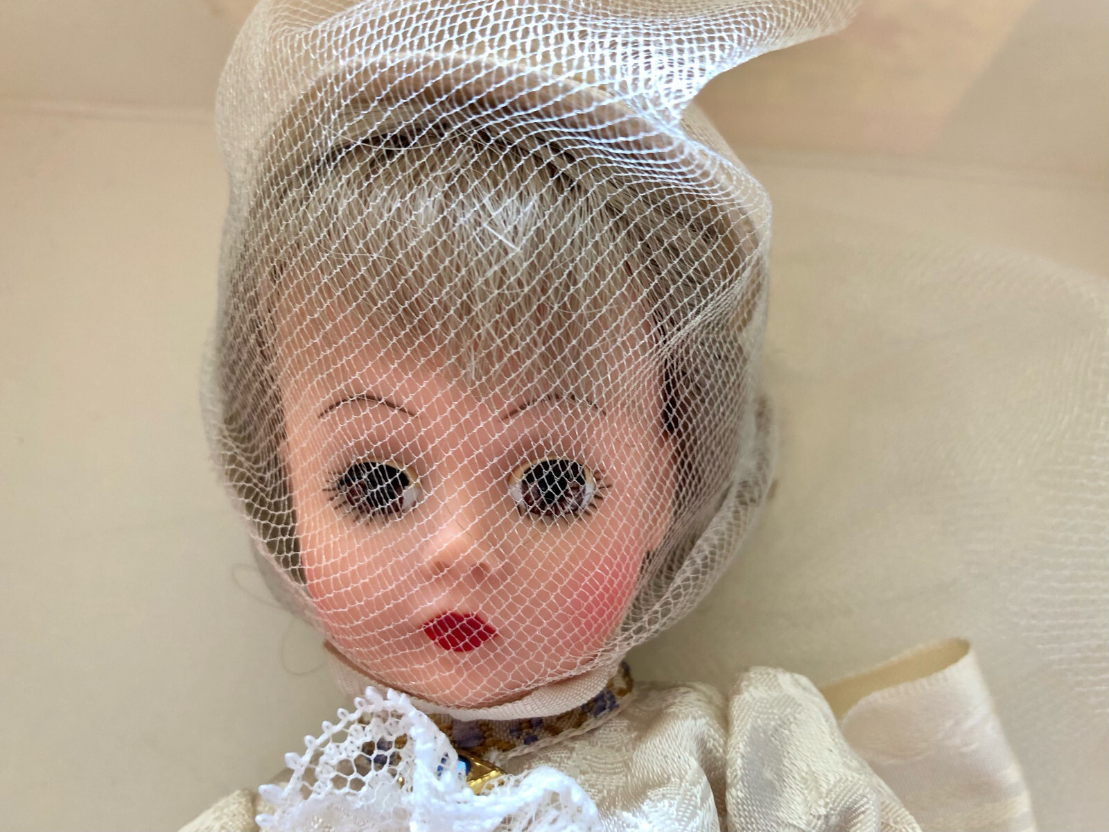 Madame Alexander Bride Doll | Madame Alexander Bride Doll Value Madame Alexander Bride Doll | Madame Alexander Bride Doll Value