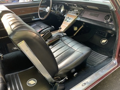 image 19 of interior