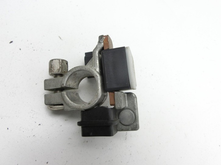 Dacia Sandero II B52 17-20 Relais Batteriesicherung Klemme Batteriestützpunkt Minus Dacia Sandero II B52 17-20... Bild 3